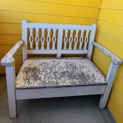 Pottery Barn distressed farmhouse bench Solid wood shabby chic patio seat