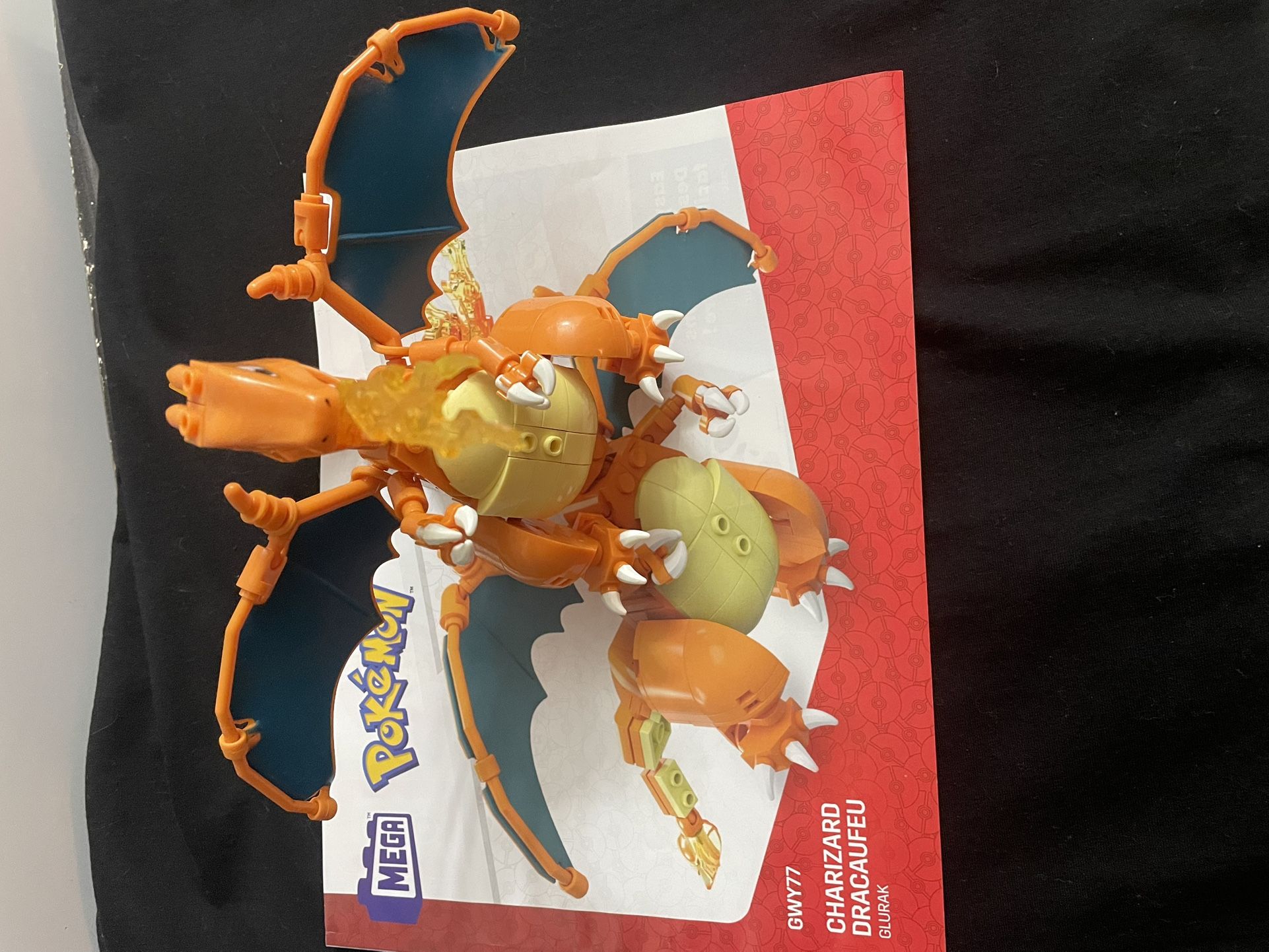 Charizard Mega Construx Block Set