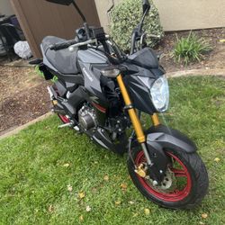 2021 Kawasaki Z125 Pro