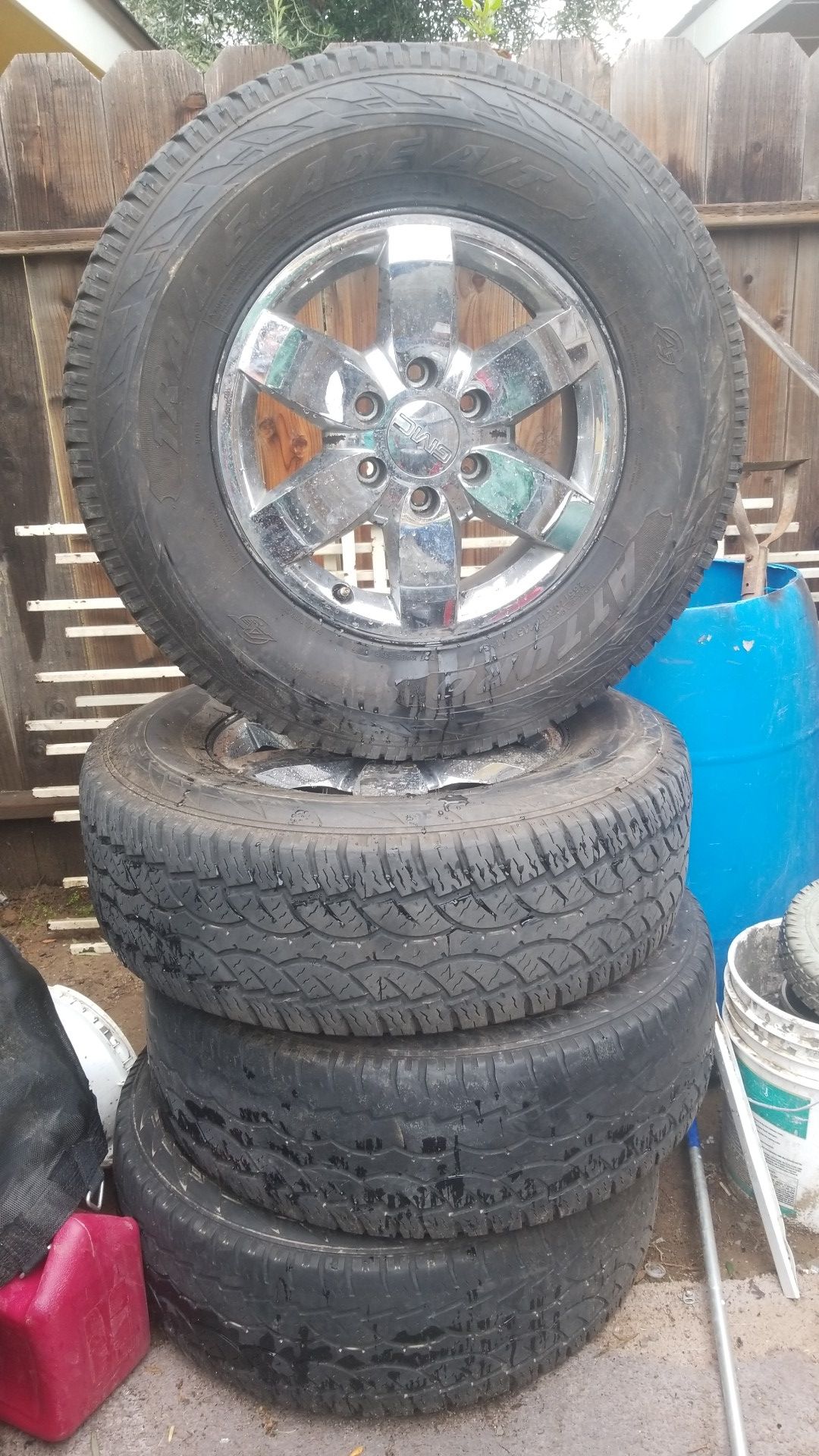 GMC STOCK RIMS