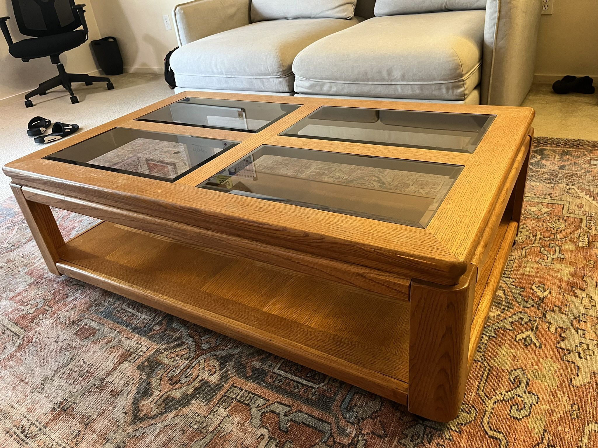 Coffee table on wheels