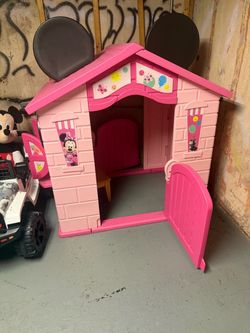 Minnie House