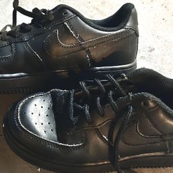  Nike air Force 1 Black Size 2y Boys Girls