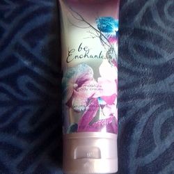 Be Enchanted Lotion