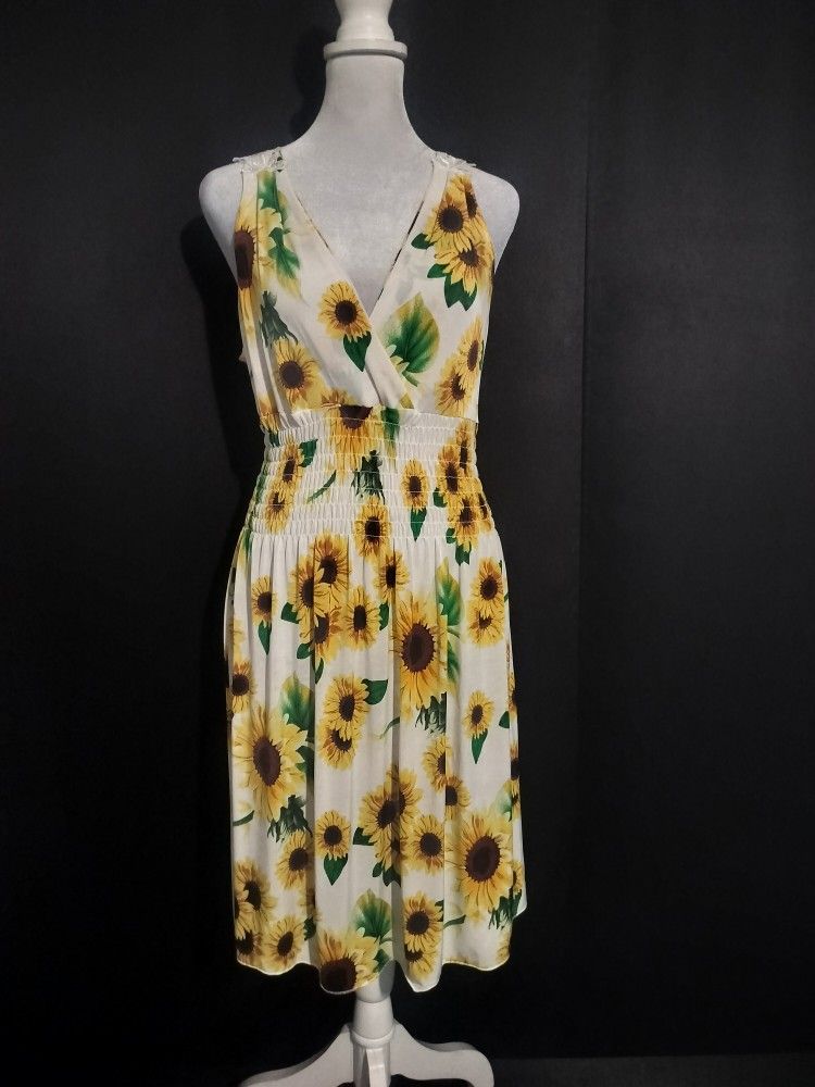 Women's Yellow & White Polyester Flower Patterned Dress (Size M)