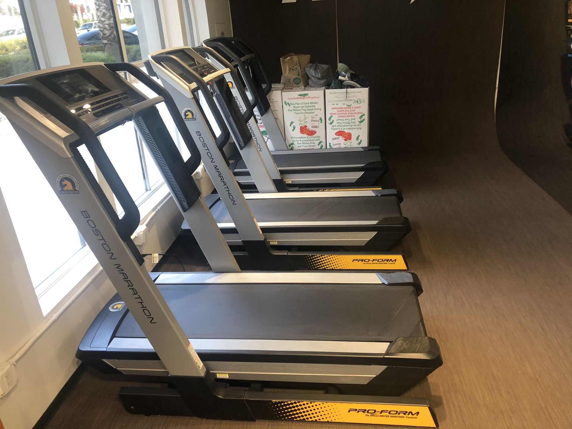 ProForm Boston Marathon Elite Fitness 3.0 treadmill for Sale in San