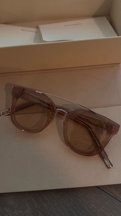 Gentle Monster x Tilda Swinton Newtonic Sunglasses — Sand Pink, Full Box Set