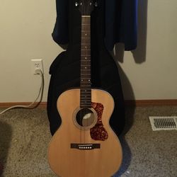 Guild OM-240E Acoustic Electric Guitar