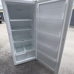 White 21.3 Cubic Feet Garage Ready Frost Free Vertical Freezer