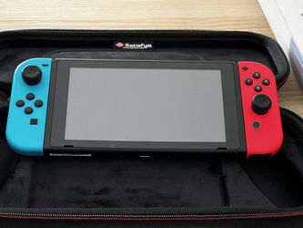 Nintendo Switch with SwitchGrip Pro (NoTrades)