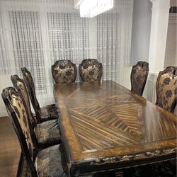 Elegant 9-Piece Dining Table Set – Solid & Very Clean