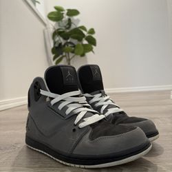 Jordan Men's Grey Trainers 8.5