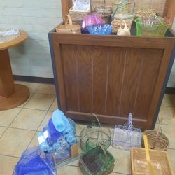 31 Baskets/approx.24 Rolls Of Decorative Mesh