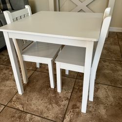 White Kids Wood  Table and 2 Chairs Set