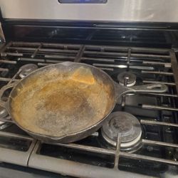 iron cast utopia kitchen used 9inch vintage need cleaning 