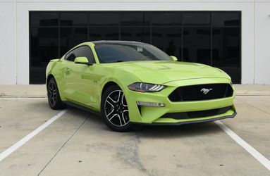 2020 Ford Mustang