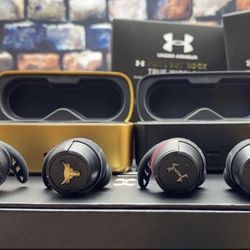 JBL Under Armour Wireless Sport Headphones Earbuds True Flash In-Ear Gold And Black NEW