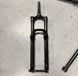 29” RockShox 29er 35 Gold Air Fork 150mm Boost 15x110 Tapered Stem Post thru-axle