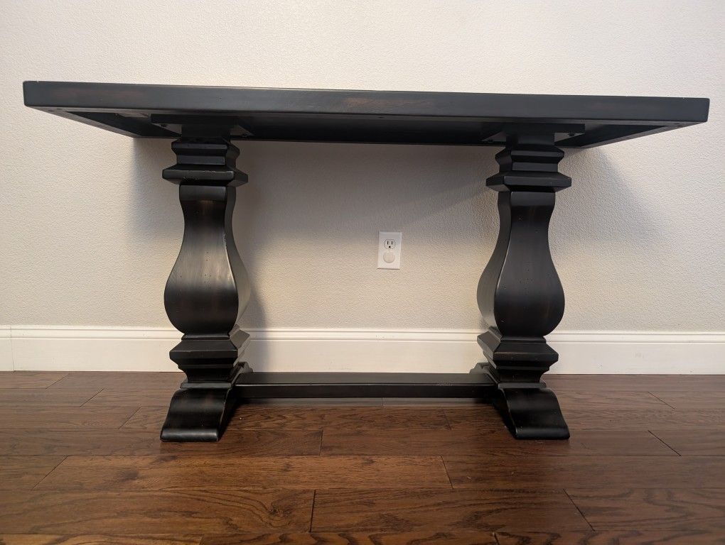 Accent Table
