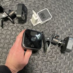 Wireless Blink cameras (3) w/ sync module