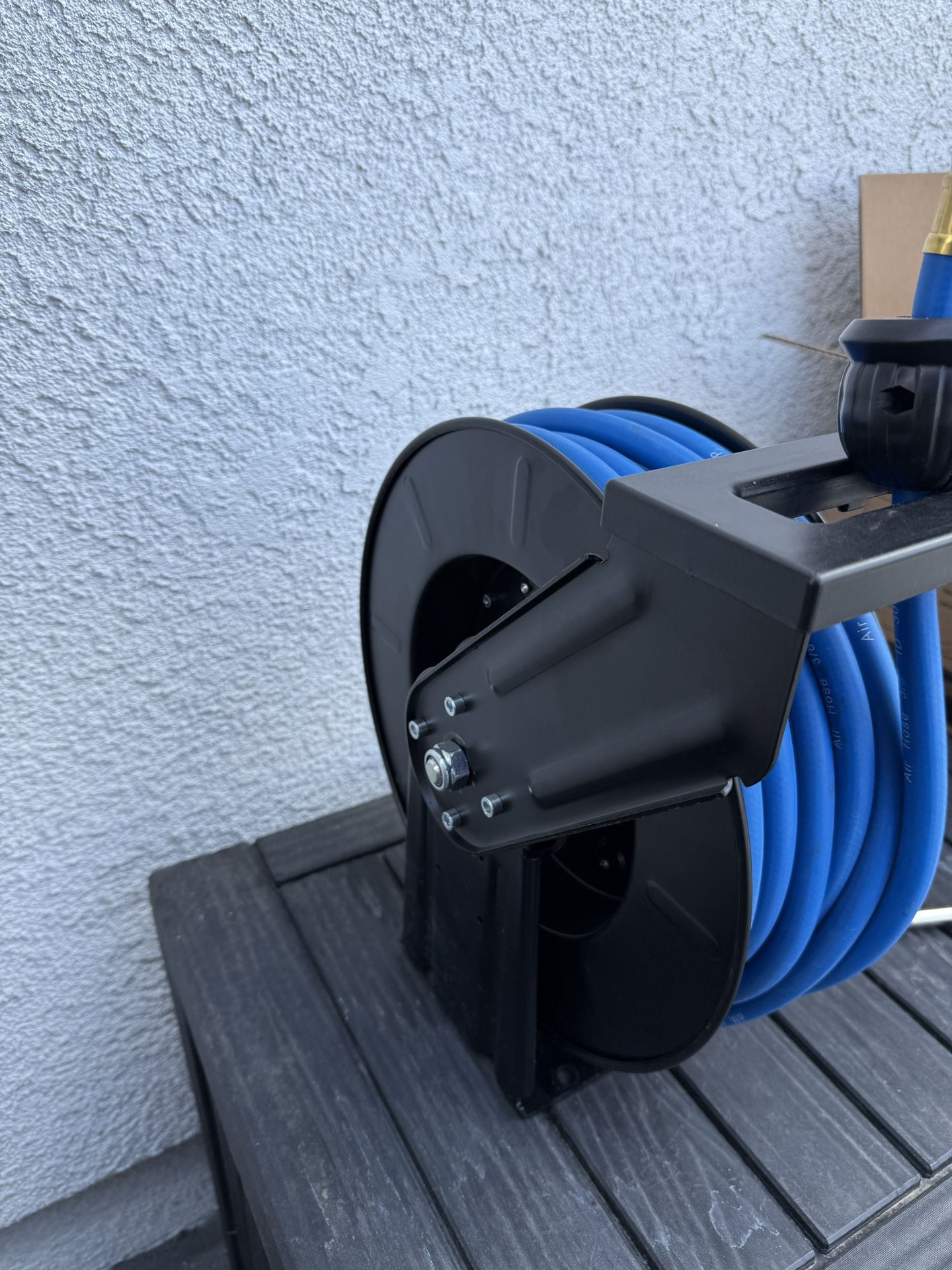 Retractable Air Compressor Hose Reel