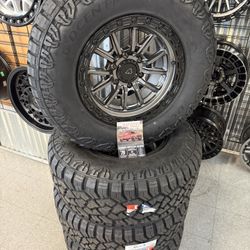 17” ARENA WHEELS WITH LT 285/70R17 DCENTI DC33 With New Lug Nuts And Installed Y Hablamos Español 