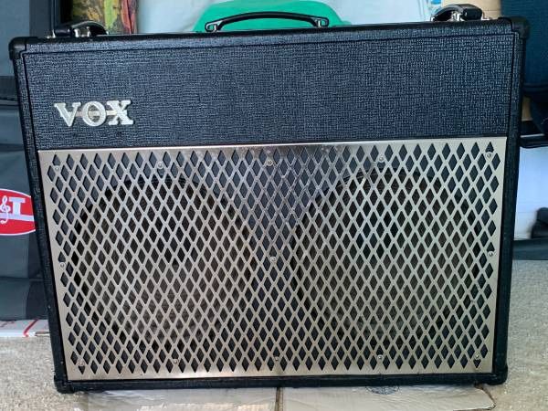 Vox Valvetronix AD100VT 100W 2x12 Guitar Combo Amp