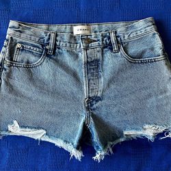  FRAME "The Hang" frayed denim cutoff shorts 26