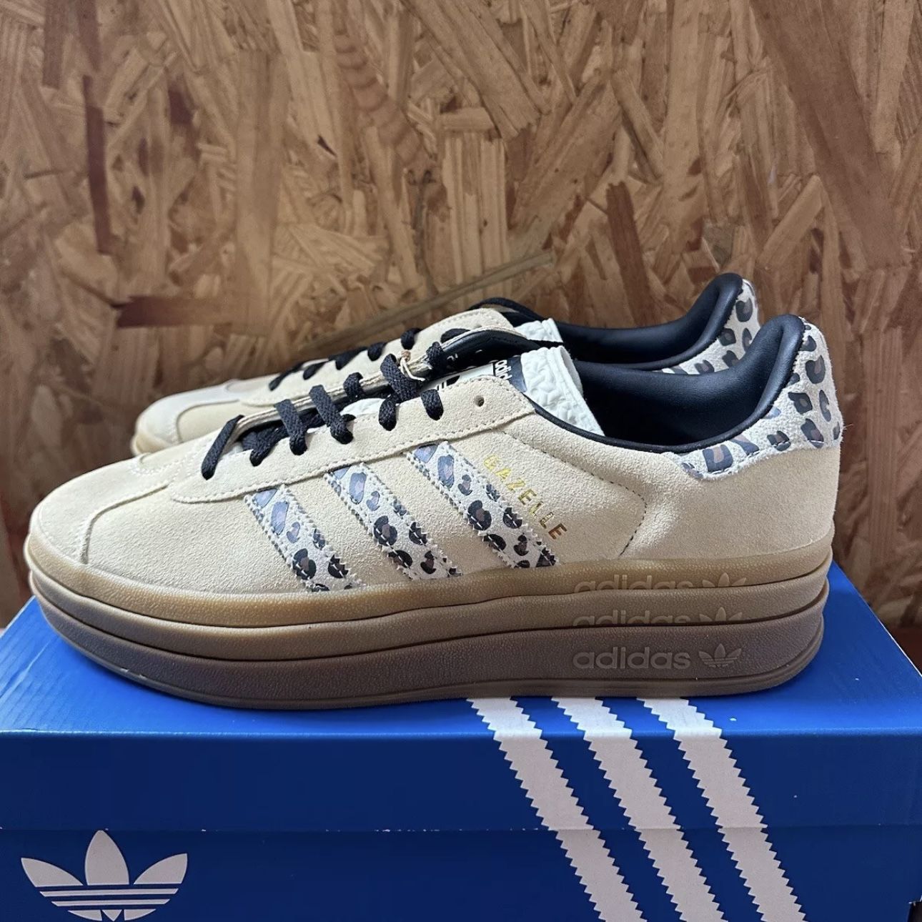 [NEW] Women´s adidas Gazelle Bold Shoe ´Cream...