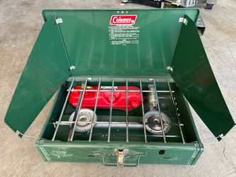 Like new kerosene Coleman stove