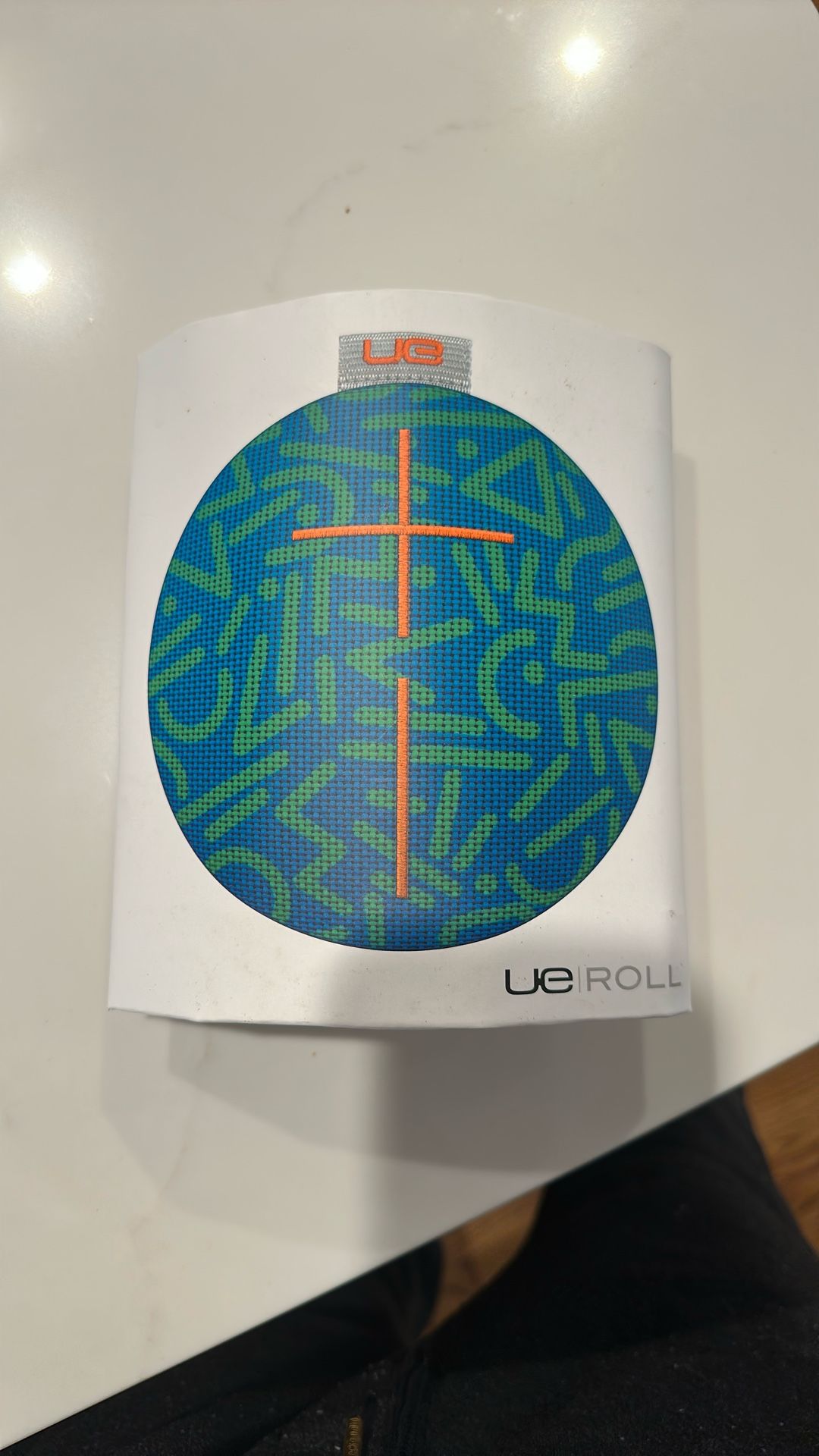 UE Roll