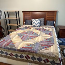 Queen bedroom wood set for sale - make best offer