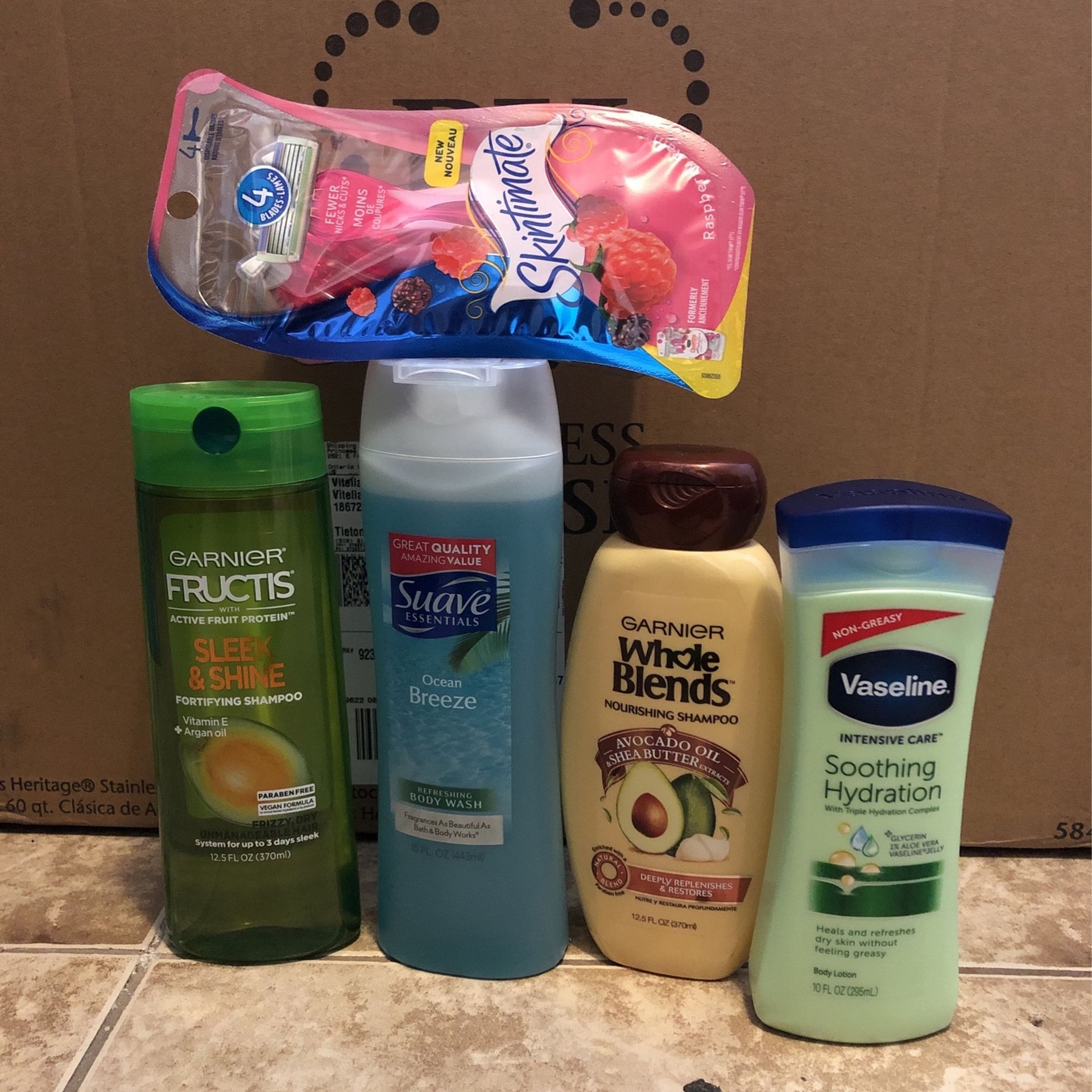 Todo Nuevo $ 15 Por Todo