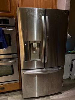 LG refrigerator