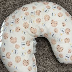 Breast Feeding Pillow