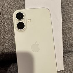 iPhone 16