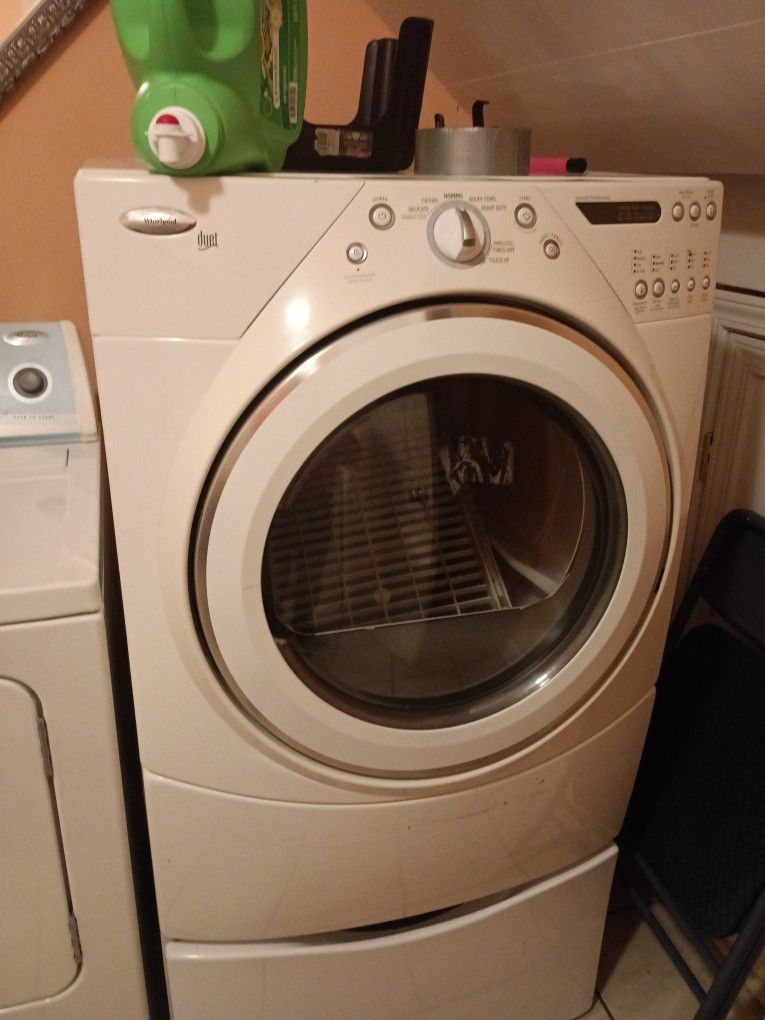 Like New Duet Dryer 