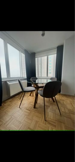 40” round table