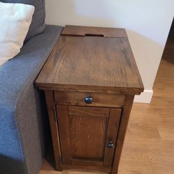 End Table With Charger Ports 