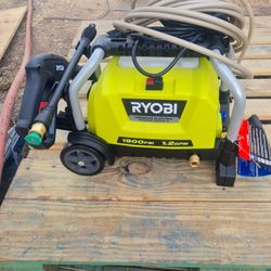 Hidrolavadora RYOBI 1900 PSI 