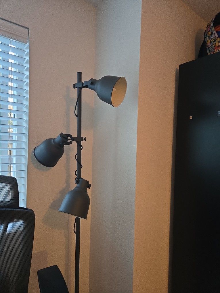Floor Lamp