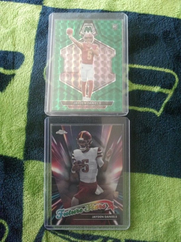 2 Card Jayden Daniels Rc Lot.