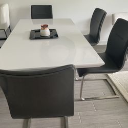 Dining table Set