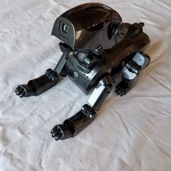 Sony Aibo collectible dog ERS-111 for Sale in Queens, NY - OfferUp