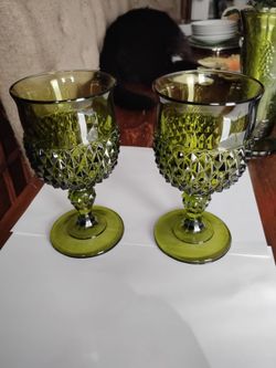 Vintage Indiana glass green diamond point wine goblet set of 2