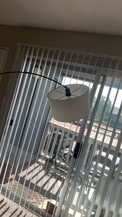 Floor lamp