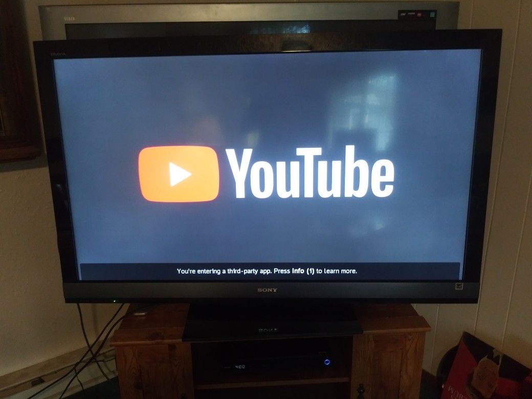 55" Sony Bravia LCD TV Not Smart