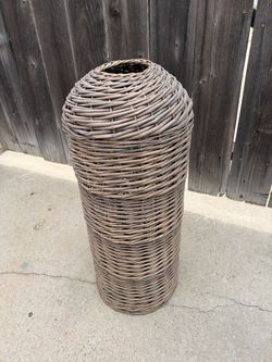 Basket Vase Grey