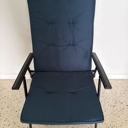 Six patio chair new with price Tag