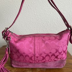 VINTAGE COACH Pink Signature Jacquard Canvas & Suede Crossbody Bag Preowned